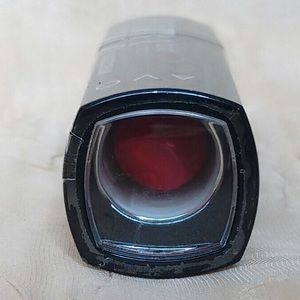 🆕🔴Avon Ultra Color Bold Lipstick